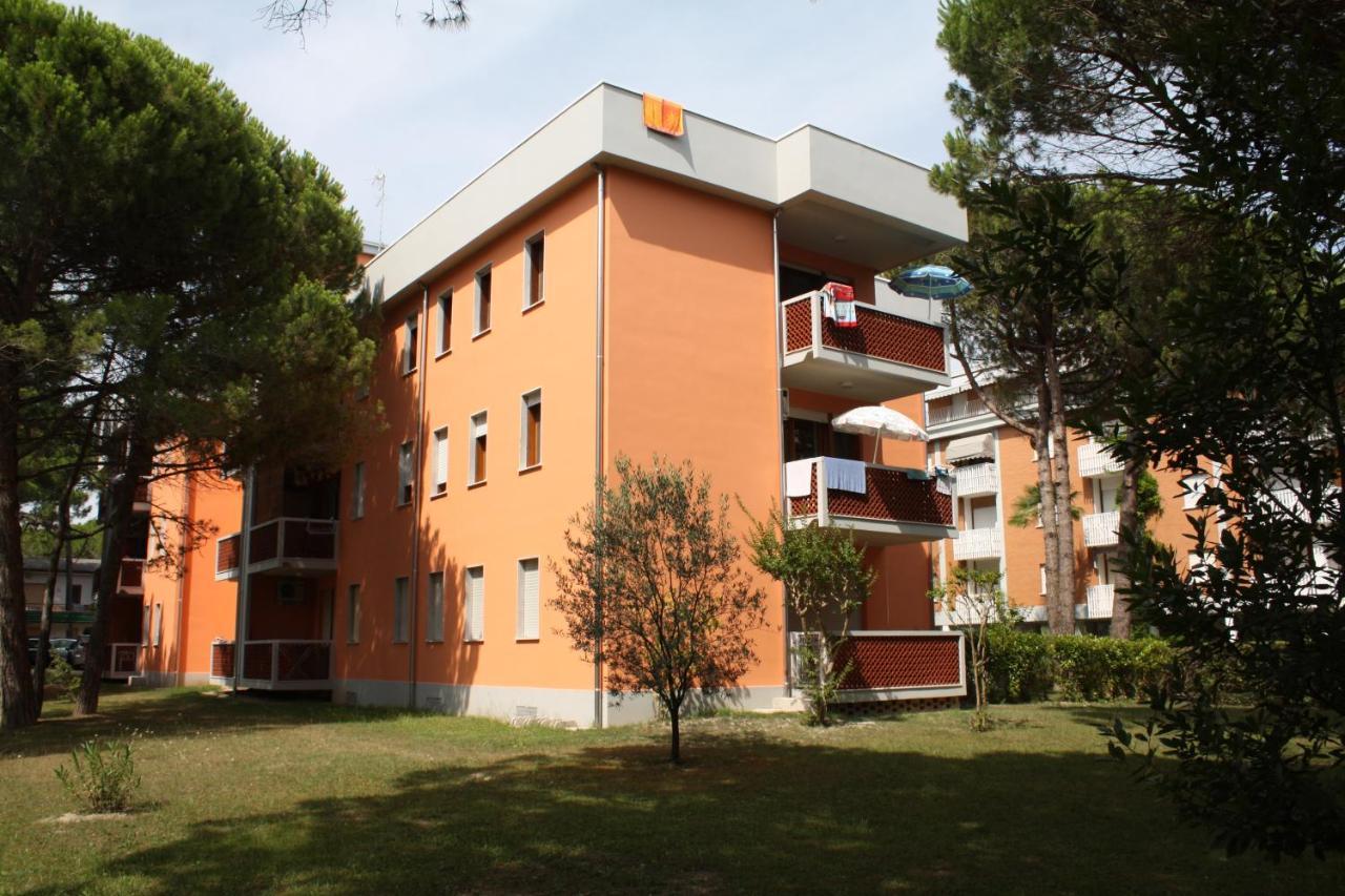 Appartamenti Angela E Pordenone Bibione Extérieur photo